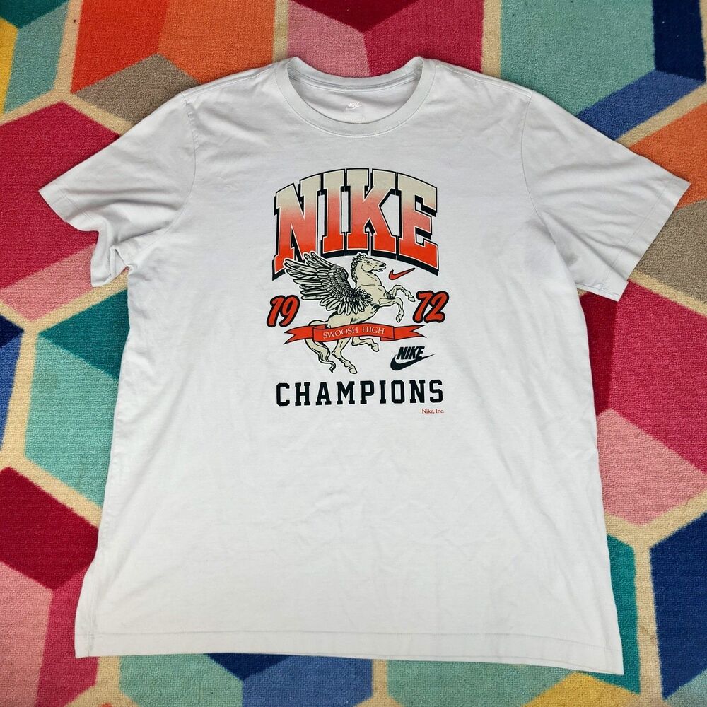 Nike‎  1972 Champions Short Sleeve Lifestyle T-Shirt Mens -Size XL